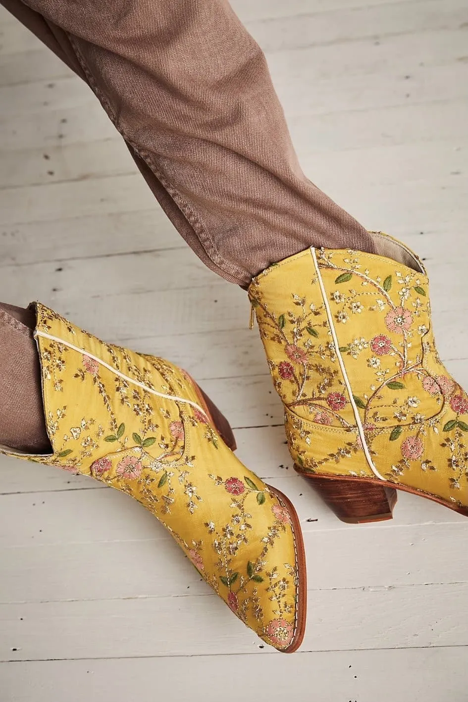 ELOISE EMBROIDERED ANKLE BOOTS