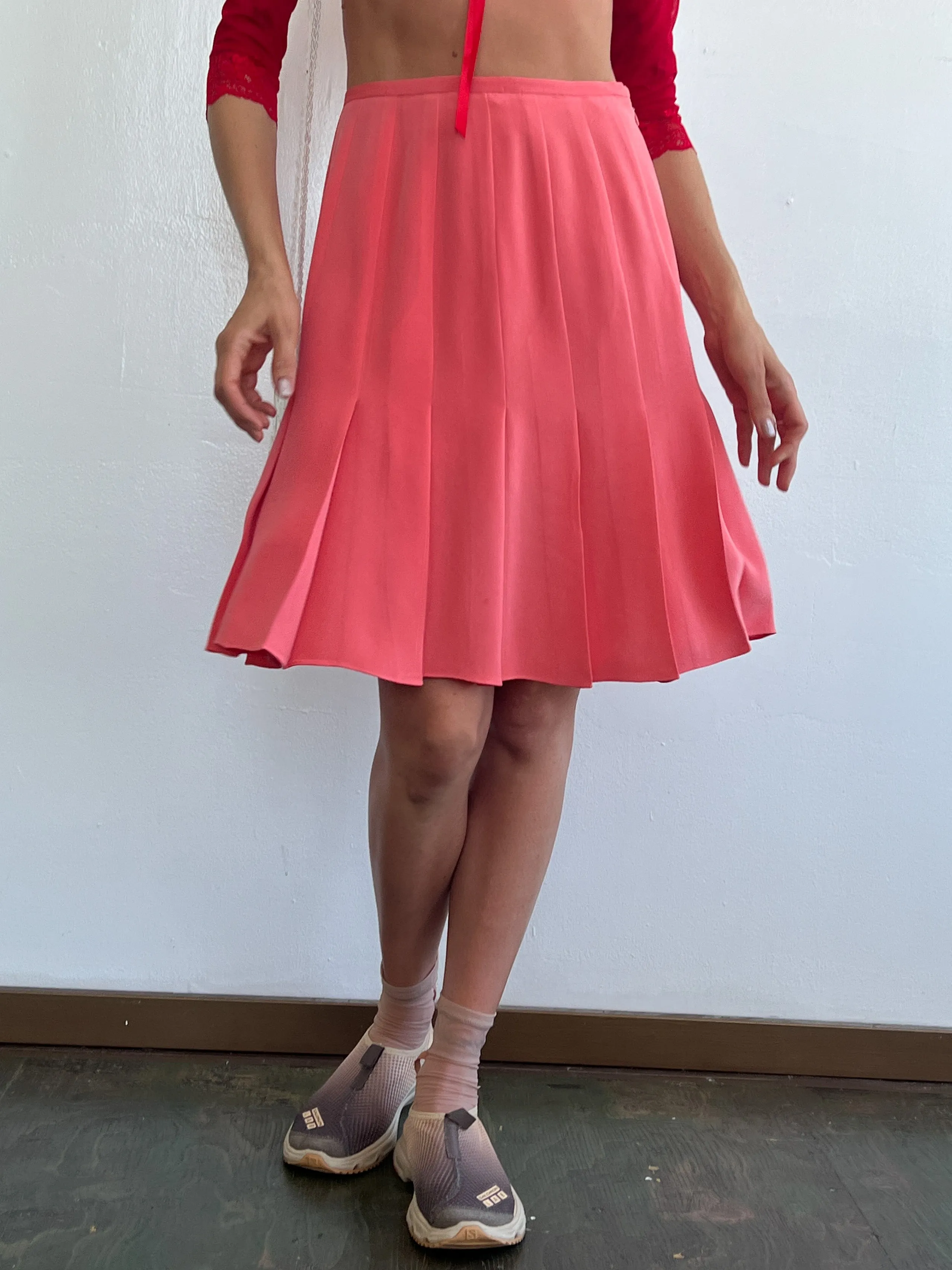 Guava Silk Pleated Skirt (S)