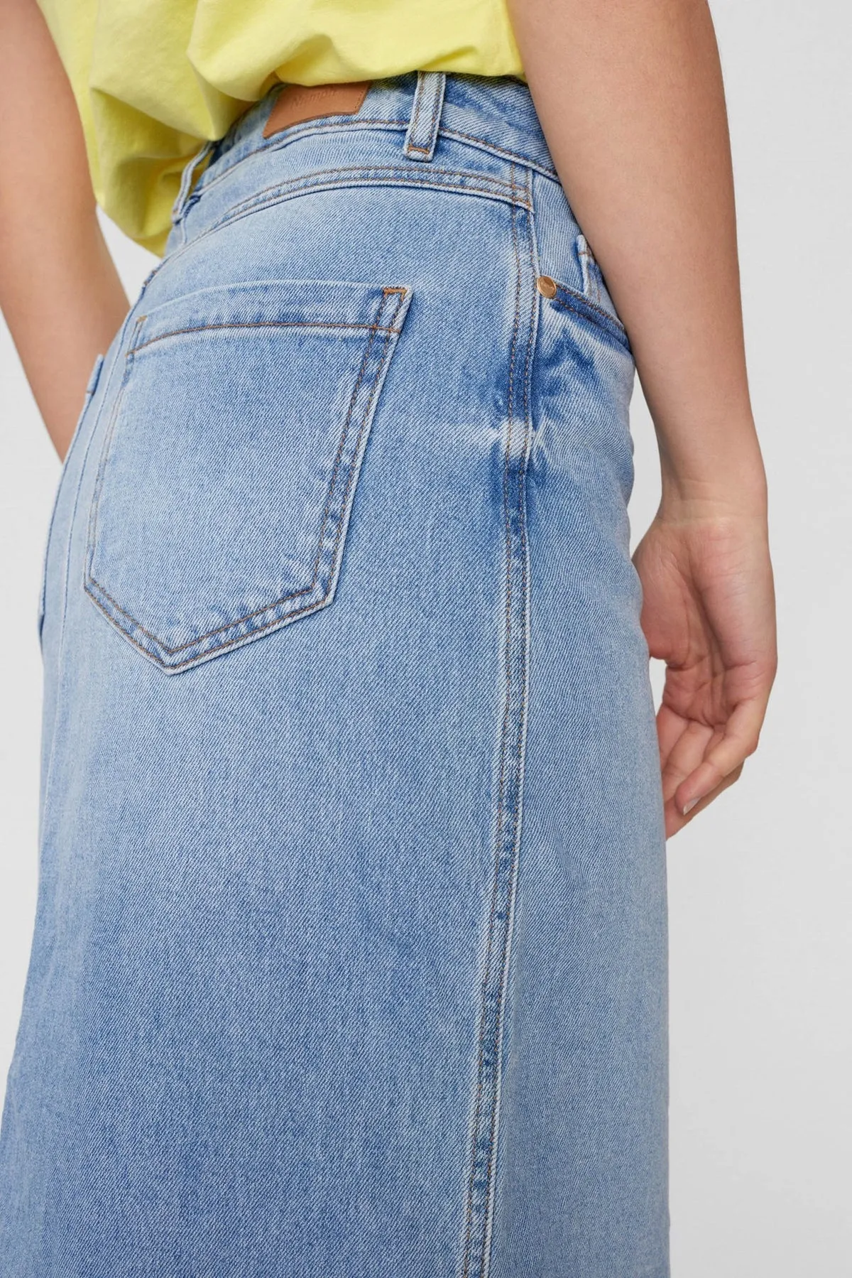 Numph NuToronto Skirt - Medium Blue Denim