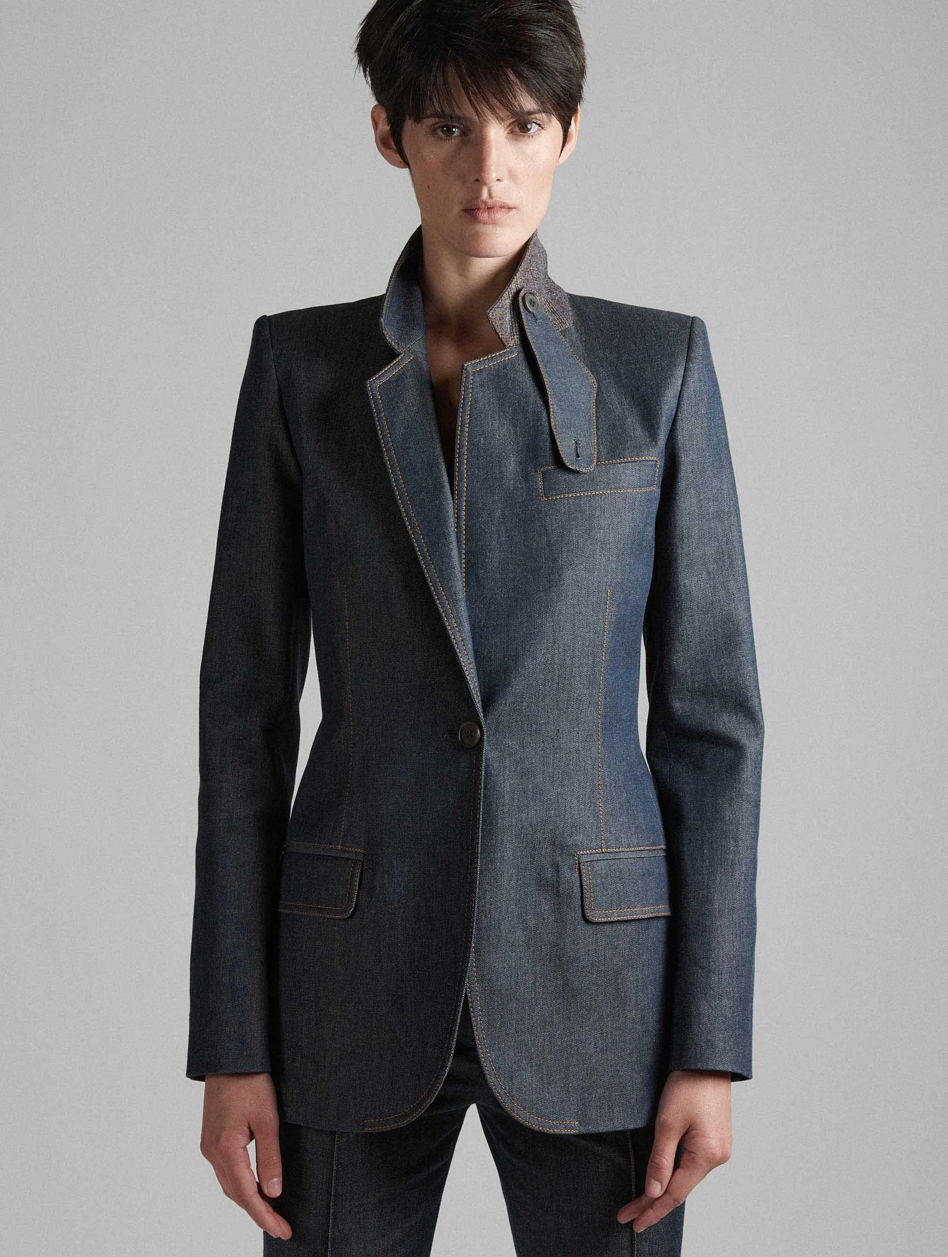 Suit jacket in washed denim