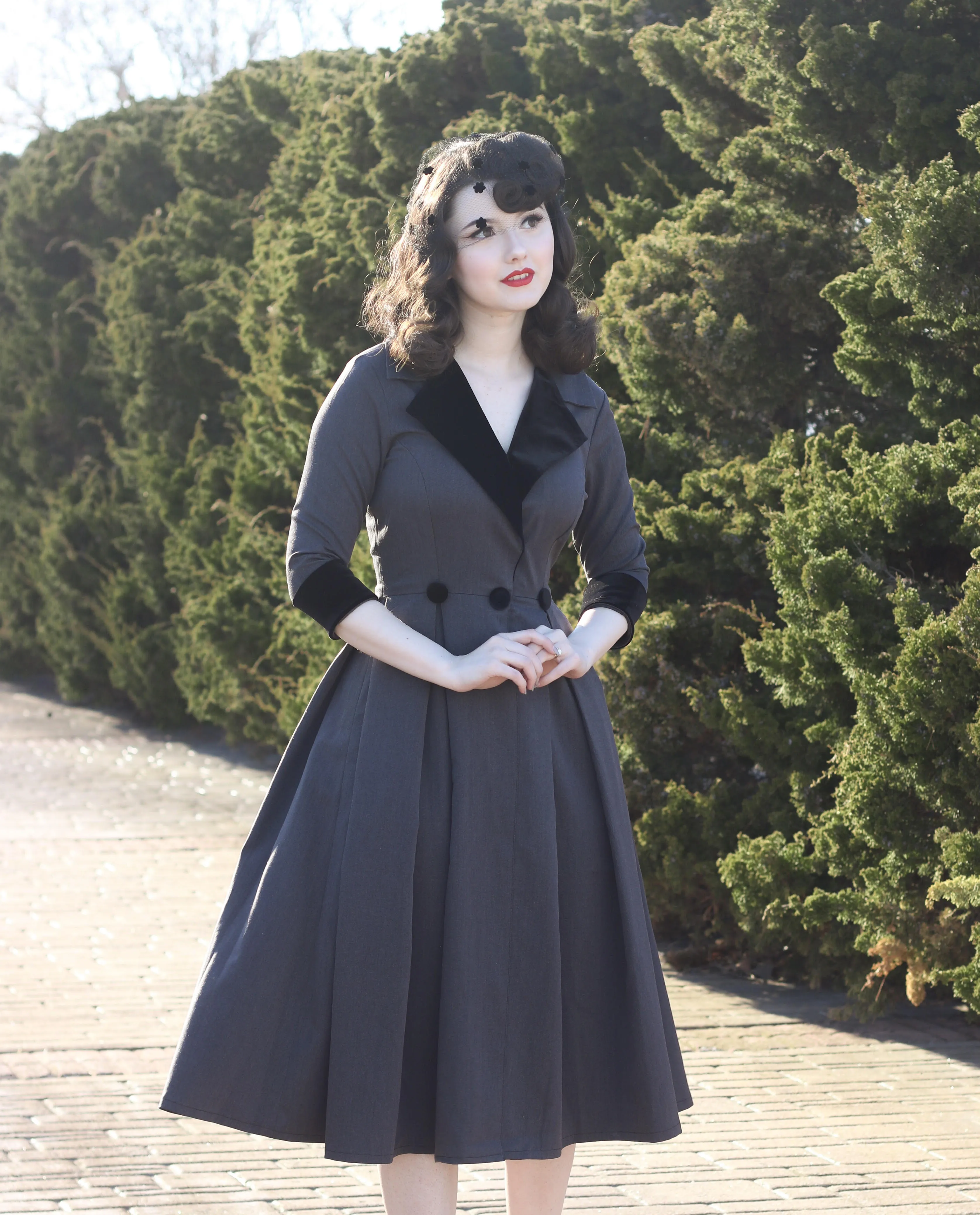 velvet swing pleat - 50s inspired dress